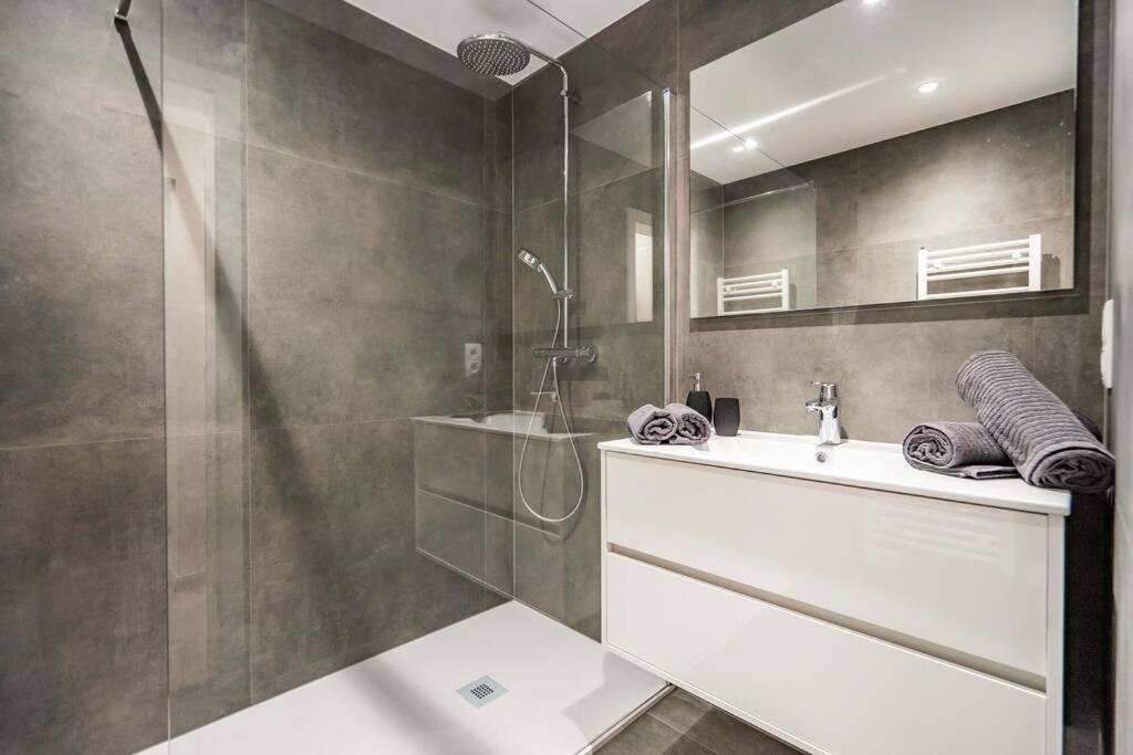 L'Appart Leon, Avec Sauna Liege Bagian luar foto